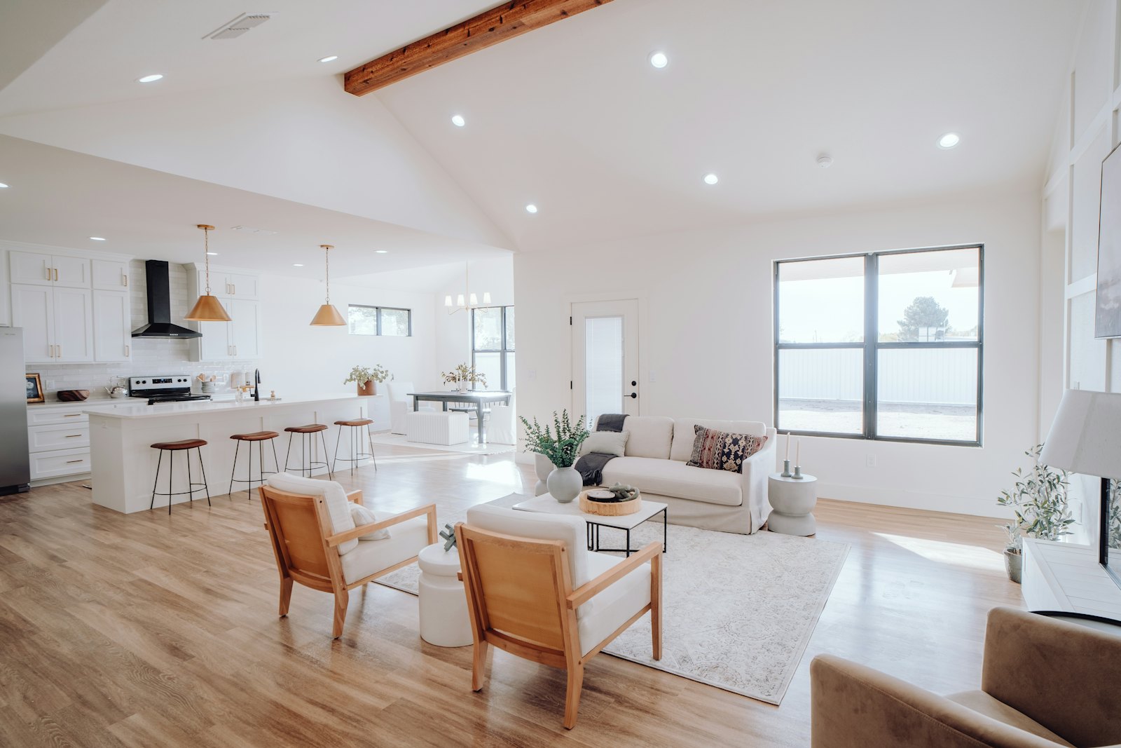 Bright finished living room with smooth walls and ceiling